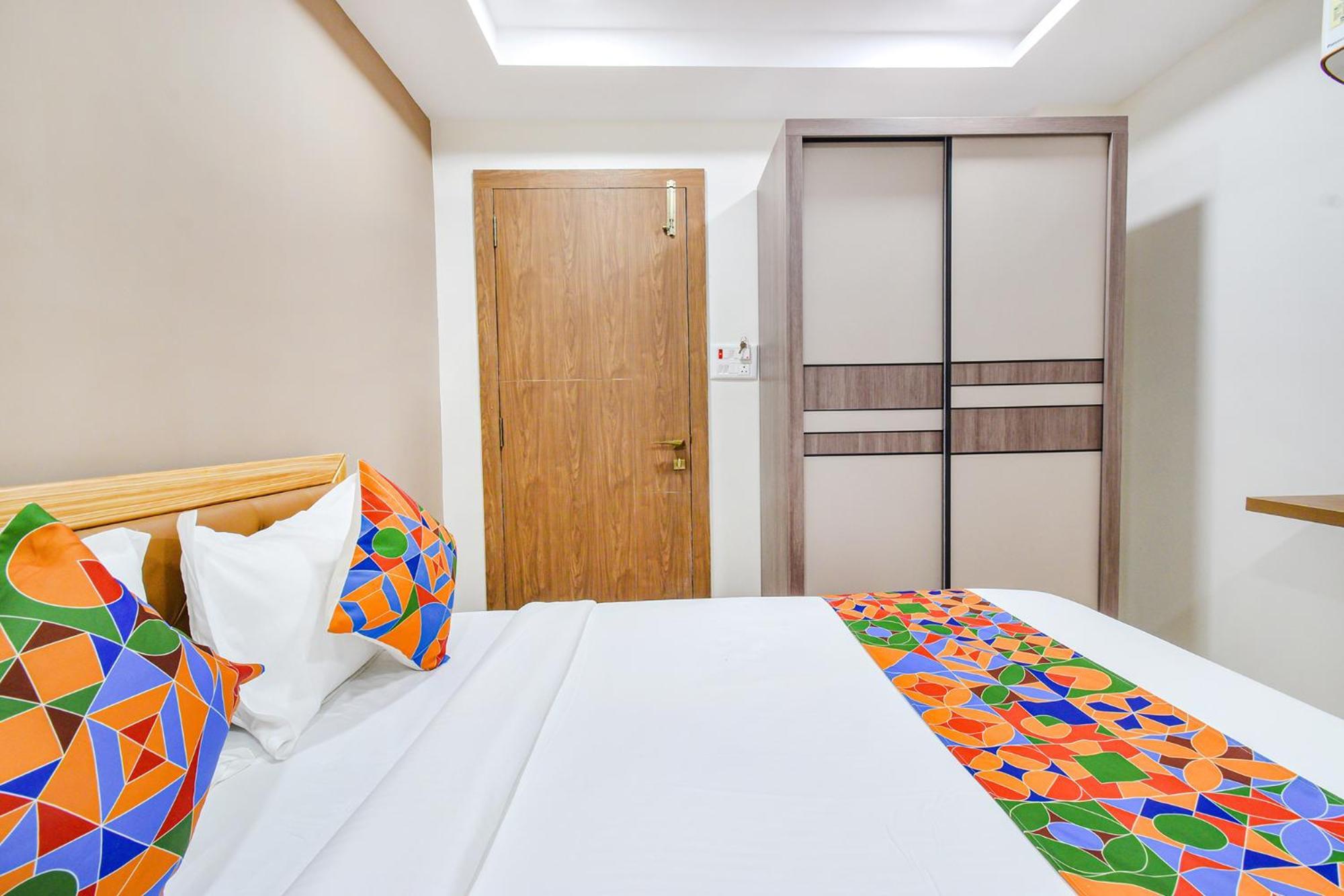 Fabhotel Seri - Nr Kims Hospital, Gachibowli 海得拉巴 外观 照片