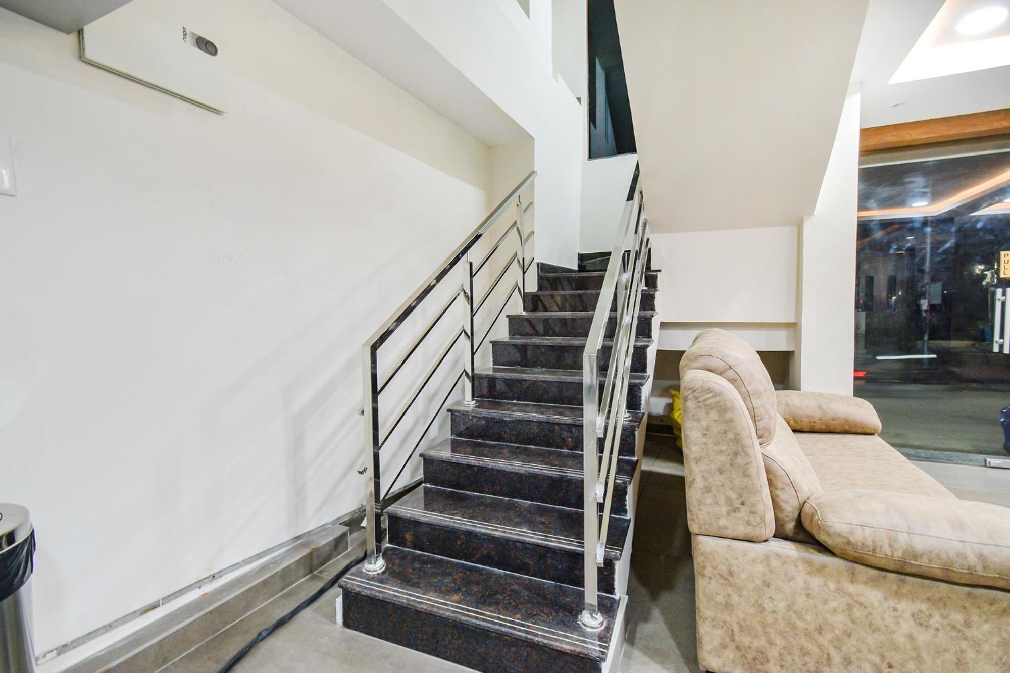 Fabhotel Seri - Nr Kims Hospital, Gachibowli 海得拉巴 外观 照片